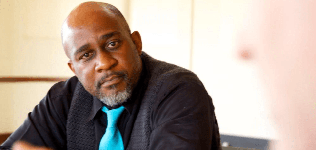 322708_439295692788974_1011700878_o.jpg  1000×667