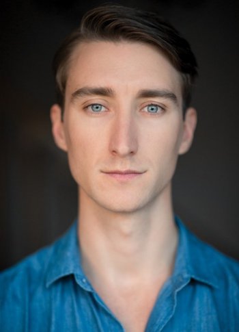 T. Stokes 5 Questions with Tom Stokes | Suzy Goes See