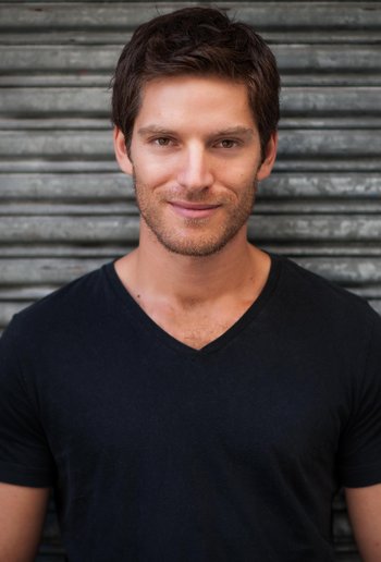 rsz_andrew-cutcliffe-331146_1