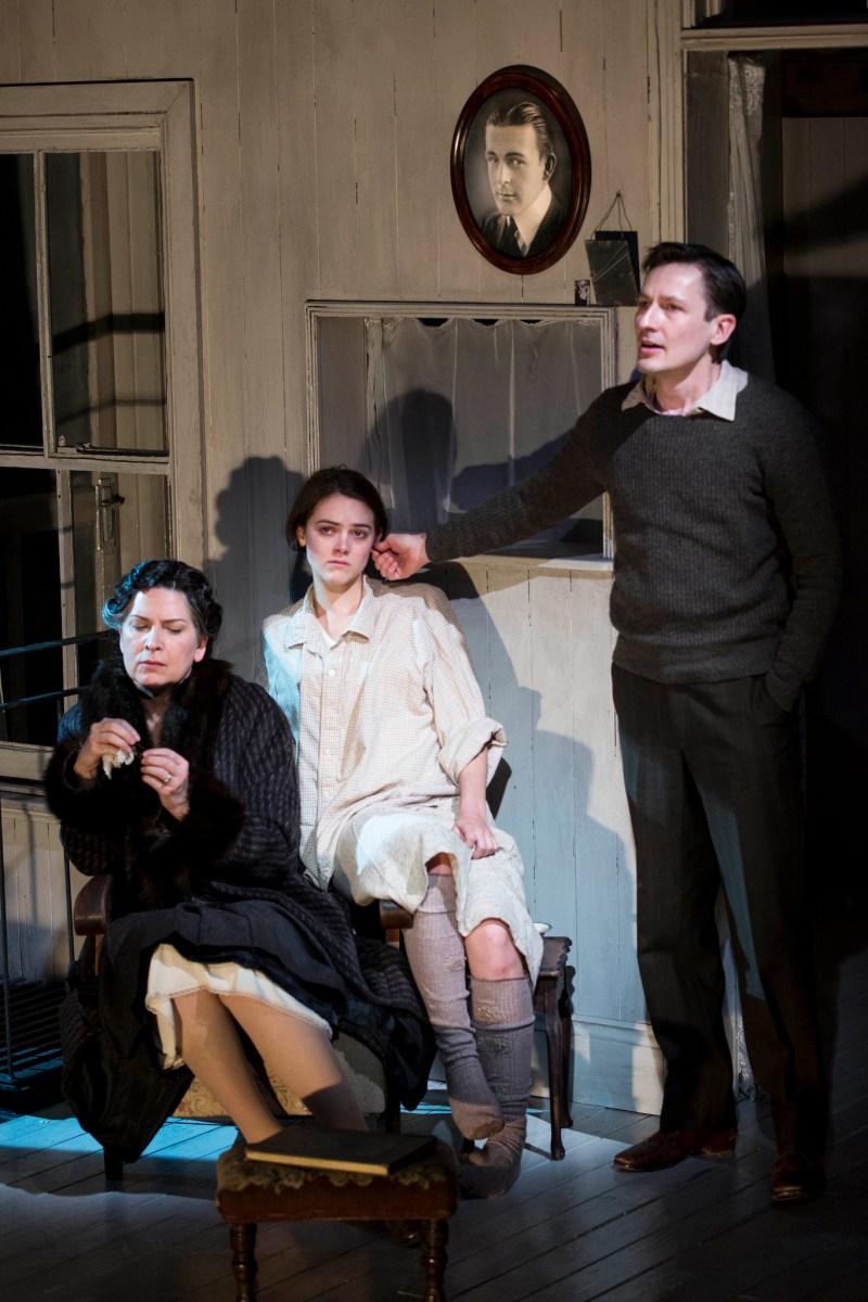 The Glass Menagerie 2014 Belvoir St Theatre